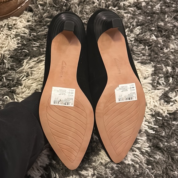 Black Clarks Suede Pumps - Picture 3 of 5